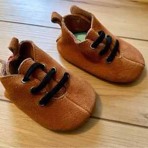 Zutano leather shoes